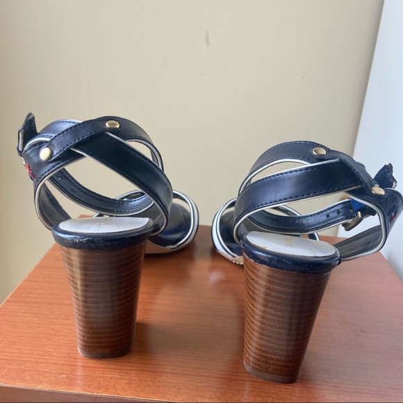 Tommy Hilfiger Block Heel Ankle Strap Sandal - Picture 3 of 12